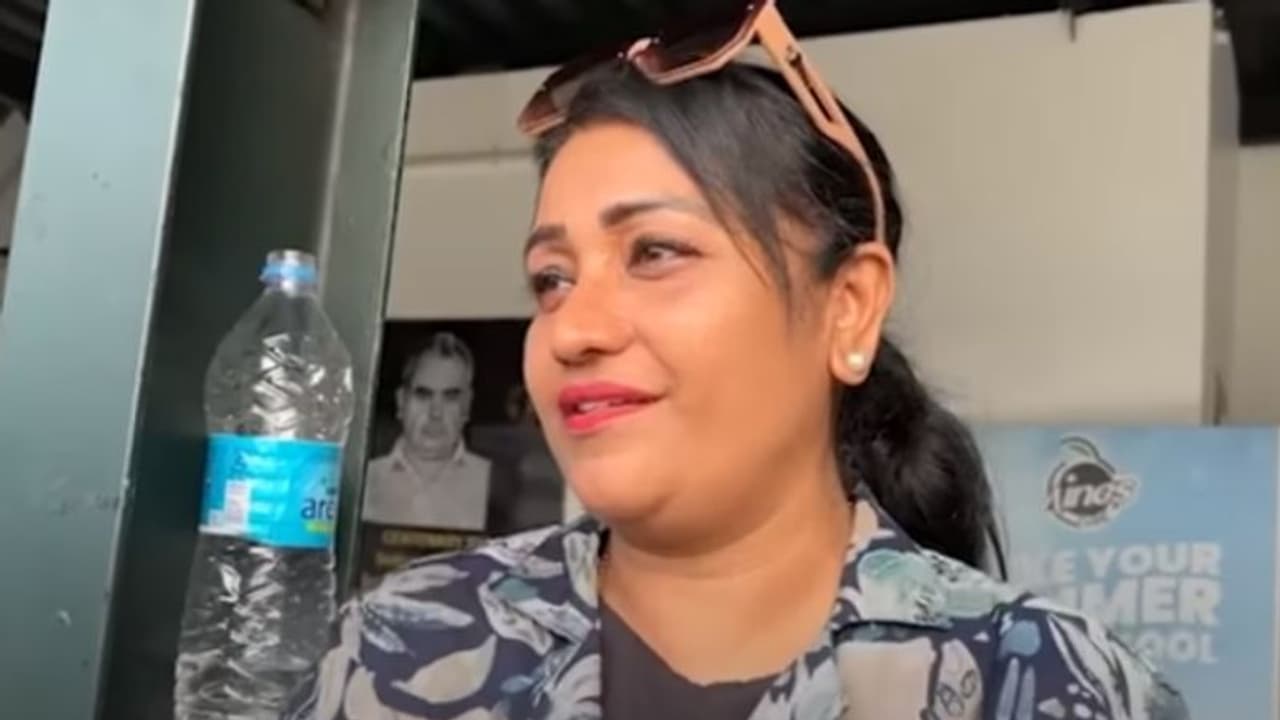 'ആ മത്സരാര്ഥികളുടേത് ഗെയിം'; ബിഗ് ബോസ് സീസണ് 6 നെക്കുറിച്ച് തെസ്നി ഖാൻ 'ആ മത്സരാര്ഥികളുടേത് ഗെയിം'; ബിഗ് ബോസ് സീസണ് 6 നെക്കുറിച്ച് തെസ്നി ഖാൻ