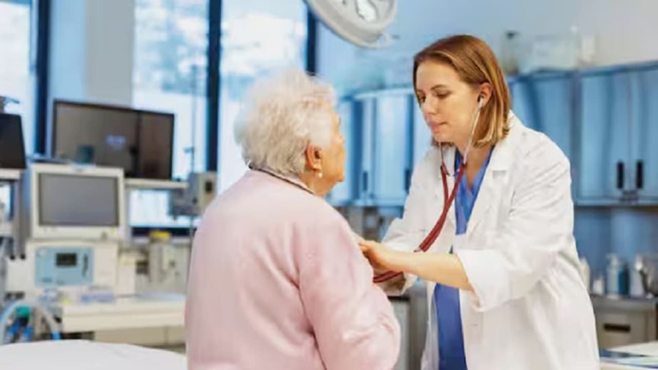 ಮಹಿಳಾ ವೈದ್ಯೆಯರು ಚಿಕಿತ್ಸೆ ನೀಡಿದ ರೋಗಿ ಸಾಯುವ ಸಾಧ್ಯತೆ ಕಡಿಮೆ: ಸಂಶೋಧನಾ ವರದಿಯಿಂದ ಬಹಿರಂಗ