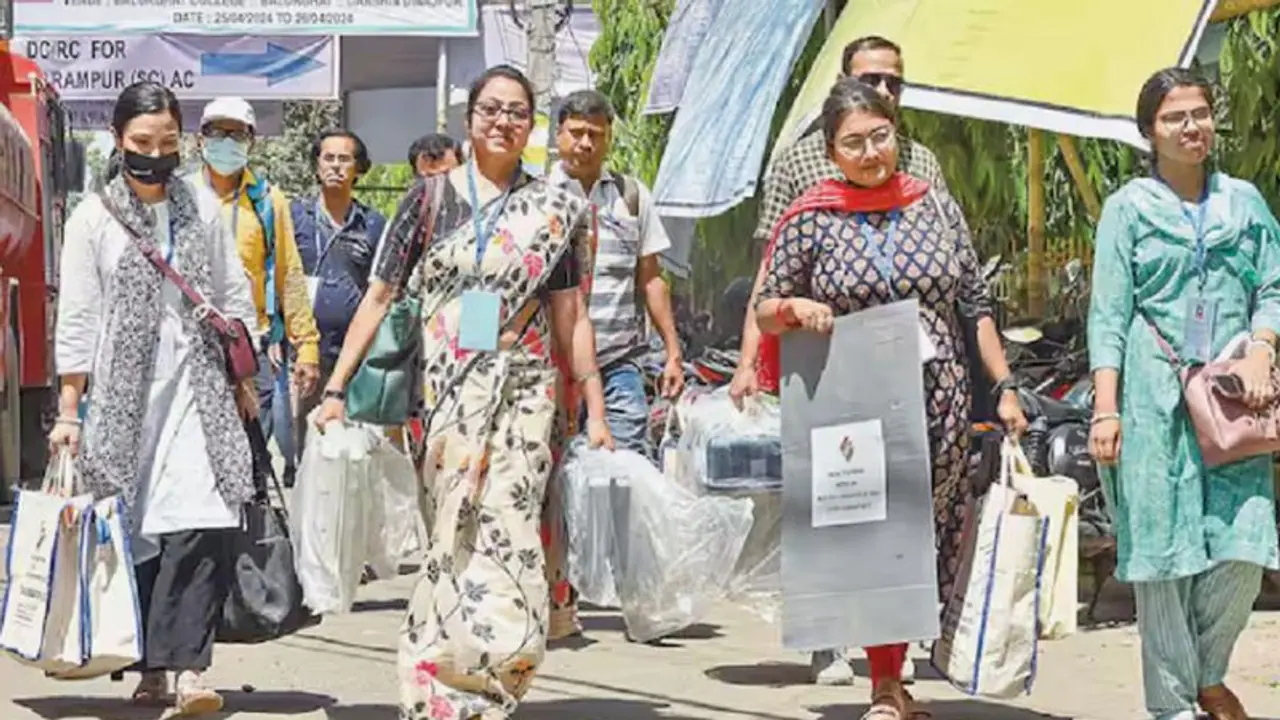 Lok Sabha Elections 2024: ಇಂದು ತಪ್ಪದೇ ಮತ ಹಾಕಿ: ನಿರ್ಭಿತಿ, ವಿವೇಚನೆಯಿಂದ ವೋಟು ಹಾಕುವುದು ಹೇಗೆ? Lok Sabha Elections 2024: ಇಂದು ತಪ್ಪದೇ ಮತ ಹಾಕಿ: ನಿರ್ಭಿತಿ, ವಿವೇಚನೆಯಿಂದ ವೋಟು ಹಾಕುವುದು ಹೇಗೆ?