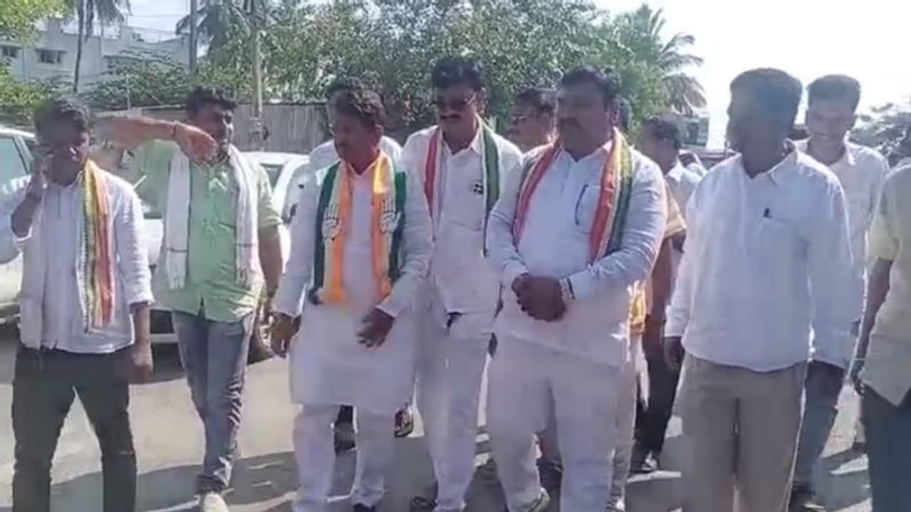 ಚಿತ್ರದುರ್ಗ 2024 Elections ಜಿಲ್ಲೆಯಲ್ಲಿ ಮತದಾನದ ಪ್ರಮಾಣ 5 ವರೆಗೆ ಶೇ.67 ದಾಖಲು ಚಿತ್ರದುರ್ಗ 2024 Elections ಜಿಲ್ಲೆಯಲ್ಲಿ ಮತದಾನದ ಪ್ರಮಾಣ 5 ವರೆಗೆ ಶೇ.67 ದಾಖಲು