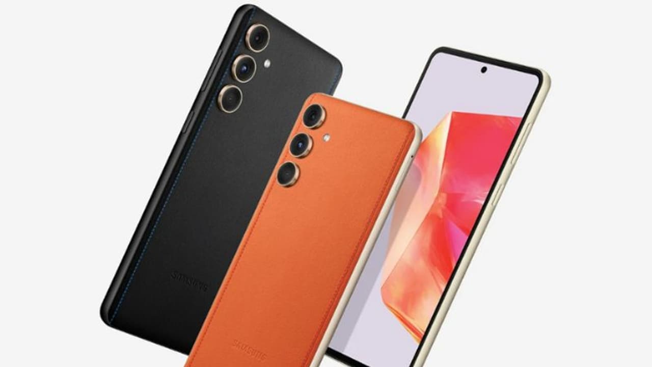 1 TB ஸ்டோரேஜ்.. 45W சார்ஜிங்.. 5,000mAh பேட்டரி.. சாம்சங் கேலக்சி சி55 விலை எவ்வளவு தெரியுமா?