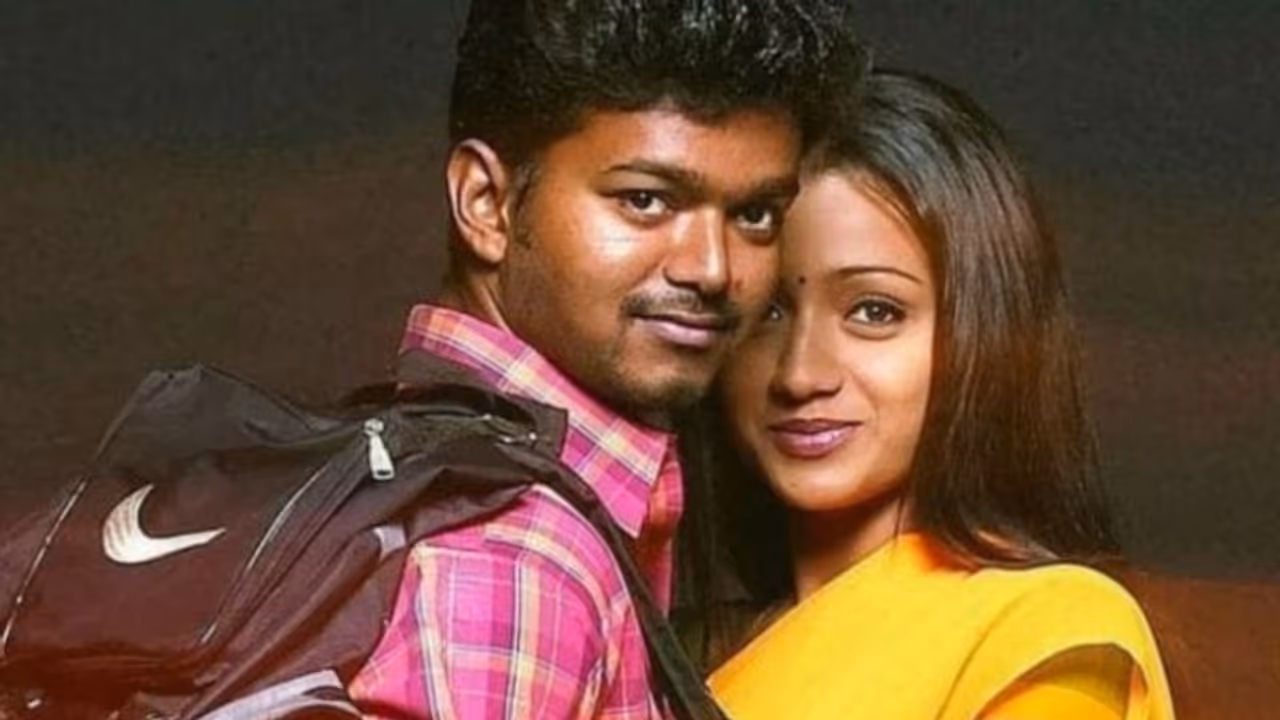 ഇന്ത്യയിലെ റീ റിലീസിലും ഞെട്ടിക്കുന്ന കളക്ഷനുമായി ഗില്ലി, മുന്നില് ആ ഇതിഹാസ ചിത്രം മാത്രം ഇന്ത്യയിലെ റീ റിലീസിലും ഞെട്ടിക്കുന്ന കളക്ഷനുമായി ഗില്ലി, മുന്നില് ആ ഇതിഹാസ ചിത്രം മാത്രം