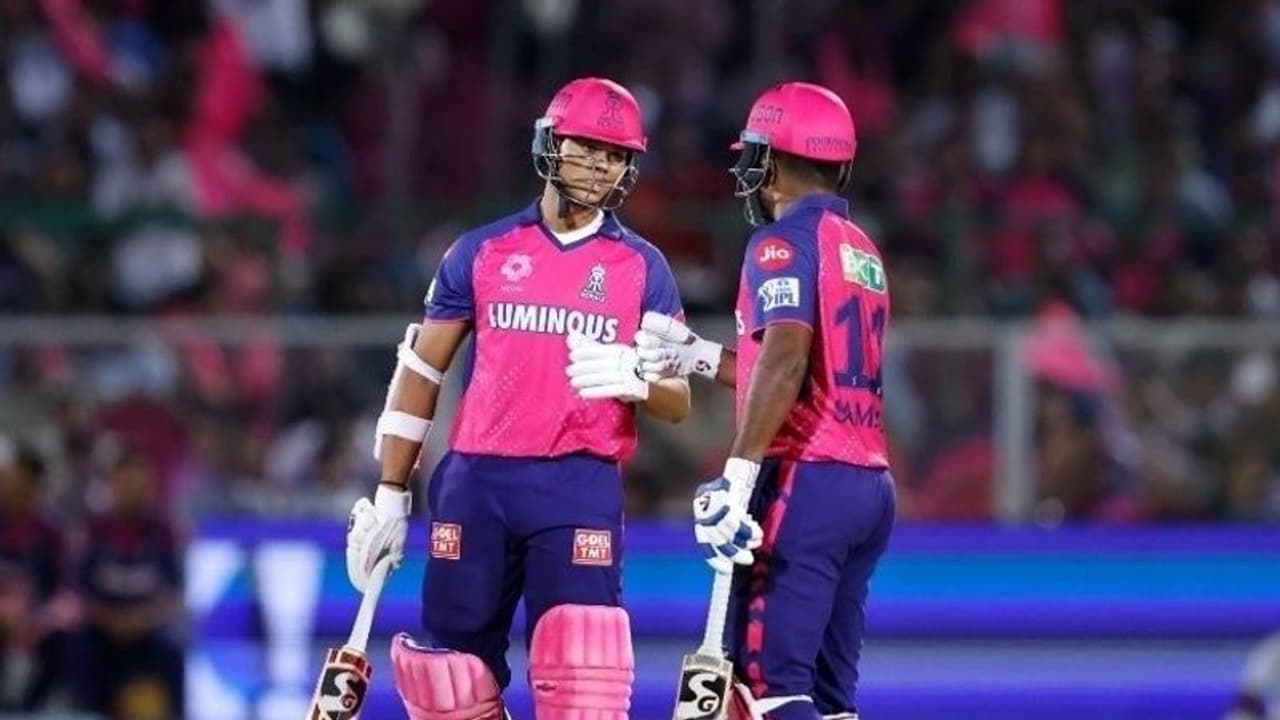 ഈ ജയ്‌സ്വാളിനെ എങ്ങനെ ഓപ്പണറാക്കും? കണക്കുകള്‍ മോശം! സഞ്ജുവിന് ടി20 ലോകകപ്പില്‍ കൂടുതല്‍ സാധ്യത തെളിയുന്നു