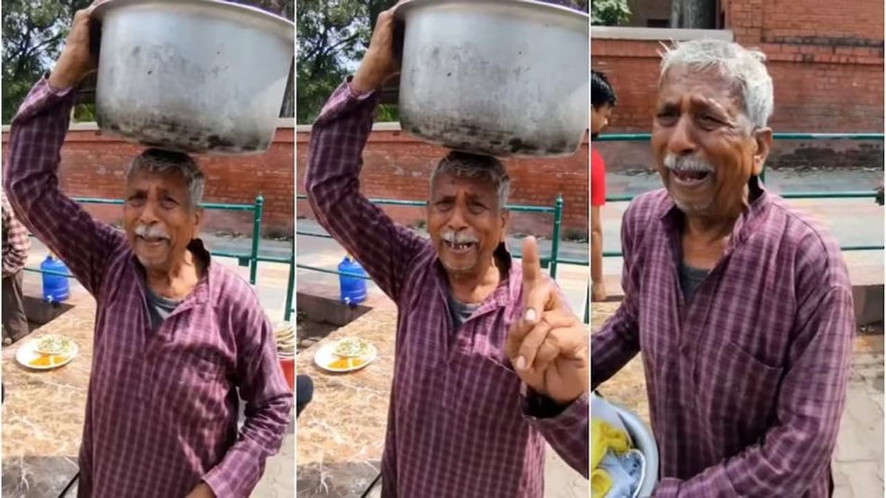 Viral Video: 'ಲಾಡು ತುಂಬಿದ ಪಾತ್ರೆ ತಲೆ ಮೇಲೆ ಹೊತ್ತು 45 ವರ್ಷ ಆಯ್ತು..' ಮುದುಕನ ಬದುಕಿಗೆ ಕಣ್ಣೀರಾದ ಸೋಶಿಯಲ್ ಮೀಡಿಯಾ! Viral Video: 'ಲಾಡು ತುಂಬಿದ ಪಾತ್ರೆ ತಲೆ ಮೇಲೆ ಹೊತ್ತು 45 ವರ್ಷ ಆಯ್ತು..' ಮುದುಕನ ಬದುಕಿಗೆ ಕಣ್ಣೀರಾದ ಸೋಶಿಯಲ್ ಮೀಡಿಯಾ!