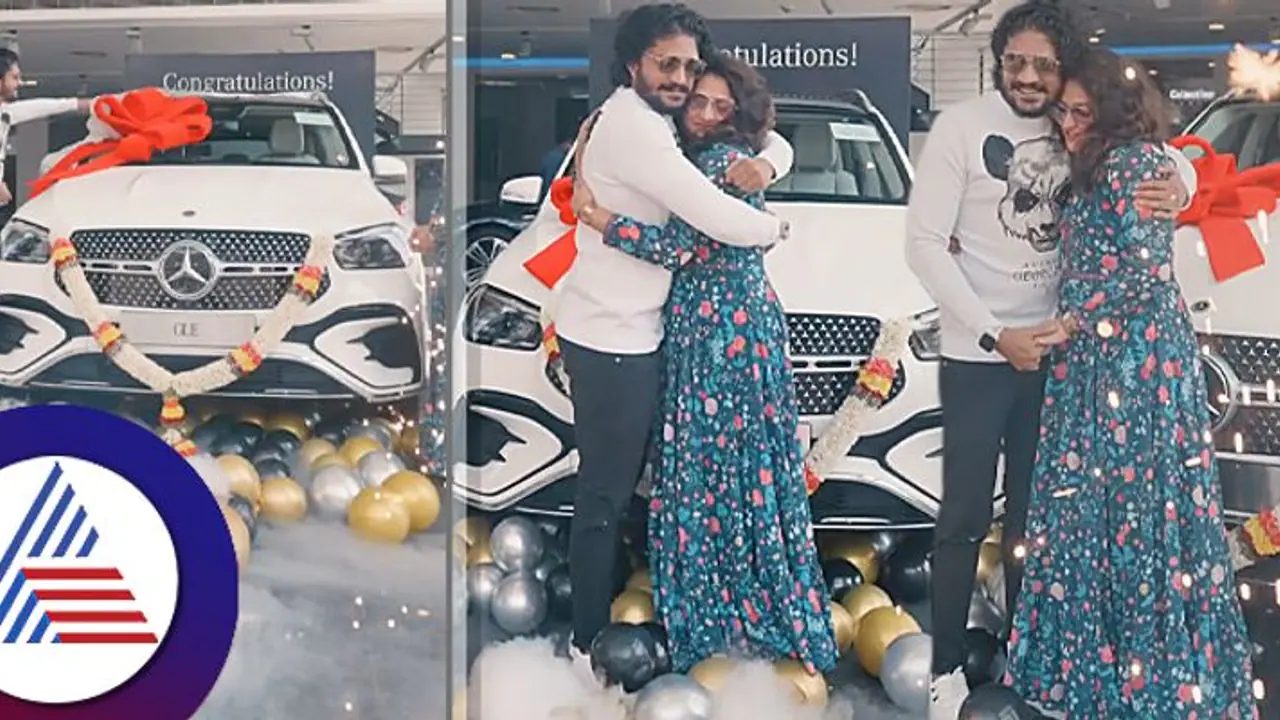 ಹರಿಪ್ರಿಯಾ ವಸಿಷ್ಠ ಸಿಂಹ ಮನೆಗೆ ಹೊಸ ಅತಿಥಿ, ಪತ್ನಿಗಾಗಿ 1.4 ಕೋಟಿ ಕಾರು ಖರೀದಿ! ಹರಿಪ್ರಿಯಾ ವಸಿಷ್ಠ ಸಿಂಹ ಮನೆಗೆ ಹೊಸ ಅತಿಥಿ, ಪತ್ನಿಗಾಗಿ 1.4 ಕೋಟಿ ಕಾರು ಖರೀದಿ!