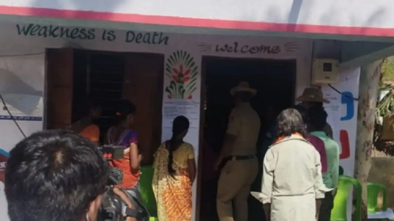 Lok Sabha Elections 2024: ಚಾಮರಾಜನಗರದ ಮರುಮತದಾನದಲ್ಲಿ ಕೇವಲ 71 ವೋಟ್! Lok Sabha Elections 2024: ಚಾಮರಾಜನಗರದ ಮರುಮತದಾನದಲ್ಲಿ ಕೇವಲ 71 ವೋಟ್!