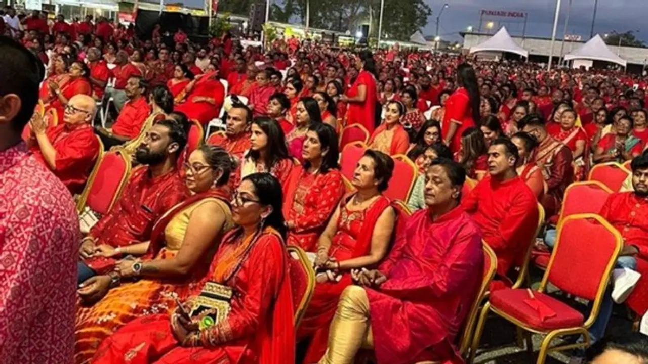 ಟ್ರಿನಿಡ್ಯಾಡ್ & ಟೊಬ್ಯಾಗೋ 11,000 ಅನಿವಾಸಿ ಭಾರತೀಯರಿಂದ ಹನುಮಾನ್ ಚಾಲೀಸ ಪಠಣ! ಟ್ರಿನಿಡ್ಯಾಡ್ & ಟೊಬ್ಯಾಗೋ 11,000 ಅನಿವಾಸಿ ಭಾರತೀಯರಿಂದ ಹನುಮಾನ್ ಚಾಲೀಸ ಪಠಣ!