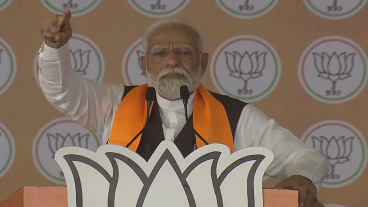 PM Modi challenges Congress and Rahul Gandhi to give written guarantee against religious quotas (WATCH) PM Modi challenges Congress and Rahul Gandhi to give written guarantee against religious quotas (WATCH)