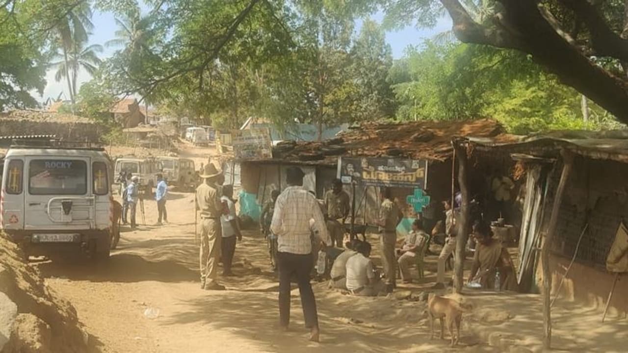 ಚಾಮರಾಜನಗರ : ಕುಗ್ರಾಮಗಳಿಗೆ ಇನ್ನಾದರೂ ಸಿಗುತ್ತಾ ಮೂಲಸೌಕರ್ಯ..!