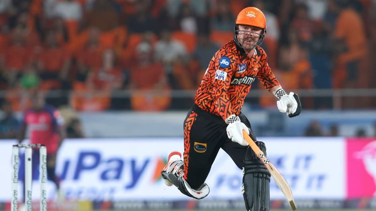 IPL 2024 : అర్ష్‌దీప్ సింగ్ అద్భుత‌మైన ఇన్‌స్వింగర్‌.. ట్రావిస్ హెడ్‌ గోల్డెన్ డక్.. వీడియో ఇదిగో..