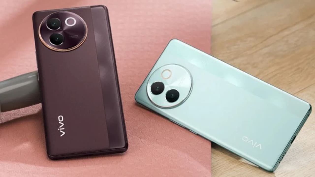 Vivo Smart Phone : டாப் லெவெல் ஸ்பெக்ஸ்.. ஆனால் மிட் ரேஞ்சு பட்ஜெட்.. அறிமுகமானது Vivo V30e விற்பனை எப்போது?