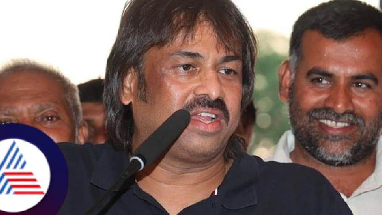 ಈ ಬಾರಿ ಗೀತಾ ಗೆಲುವು ಗ್ಯಾರಂಟಿ; ಯಾವ ಮೋದಿ ಆಟವೂ ನಡೆಯೊಲ್ಲ: ಮಧು ಬಂಗಾರಪ್ಪ ಈ ಬಾರಿ ಗೀತಾ ಗೆಲುವು ಗ್ಯಾರಂಟಿ; ಯಾವ ಮೋದಿ ಆಟವೂ ನಡೆಯೊಲ್ಲ: ಮಧು ಬಂಗಾರಪ್ಪ