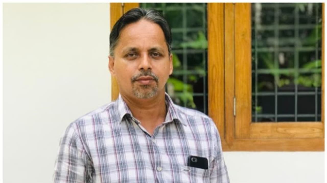 മഞ്ഞപ്പിത്തം ബാധിച്ച് ചികിത്സയിലായിരുന്ന അധ്യാപകന്‍ മരിച്ചു