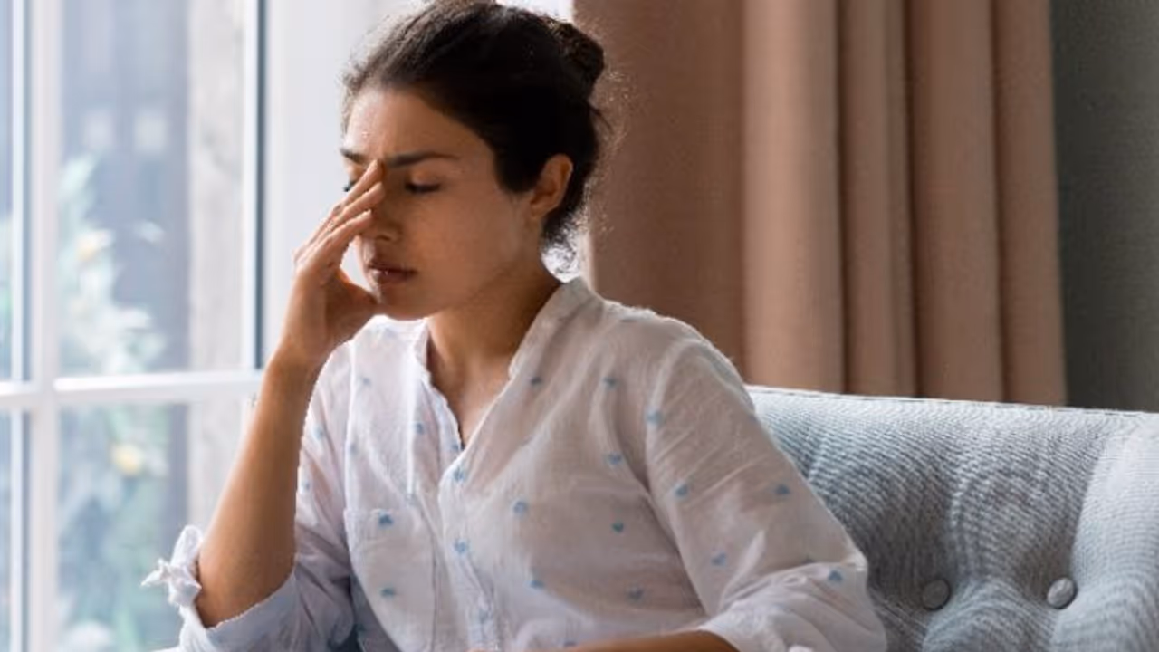 ഉയർന്ന കോർട്ടിസോൾ അളവിന്റെ ഈ ലക്ഷണങ്ങളെ നിസാരമായി കാണേണ്ട... ഉയർന്ന കോർട്ടിസോൾ അളവിന്റെ ഈ ലക്ഷണങ്ങളെ നിസാരമായി കാണേണ്ട...