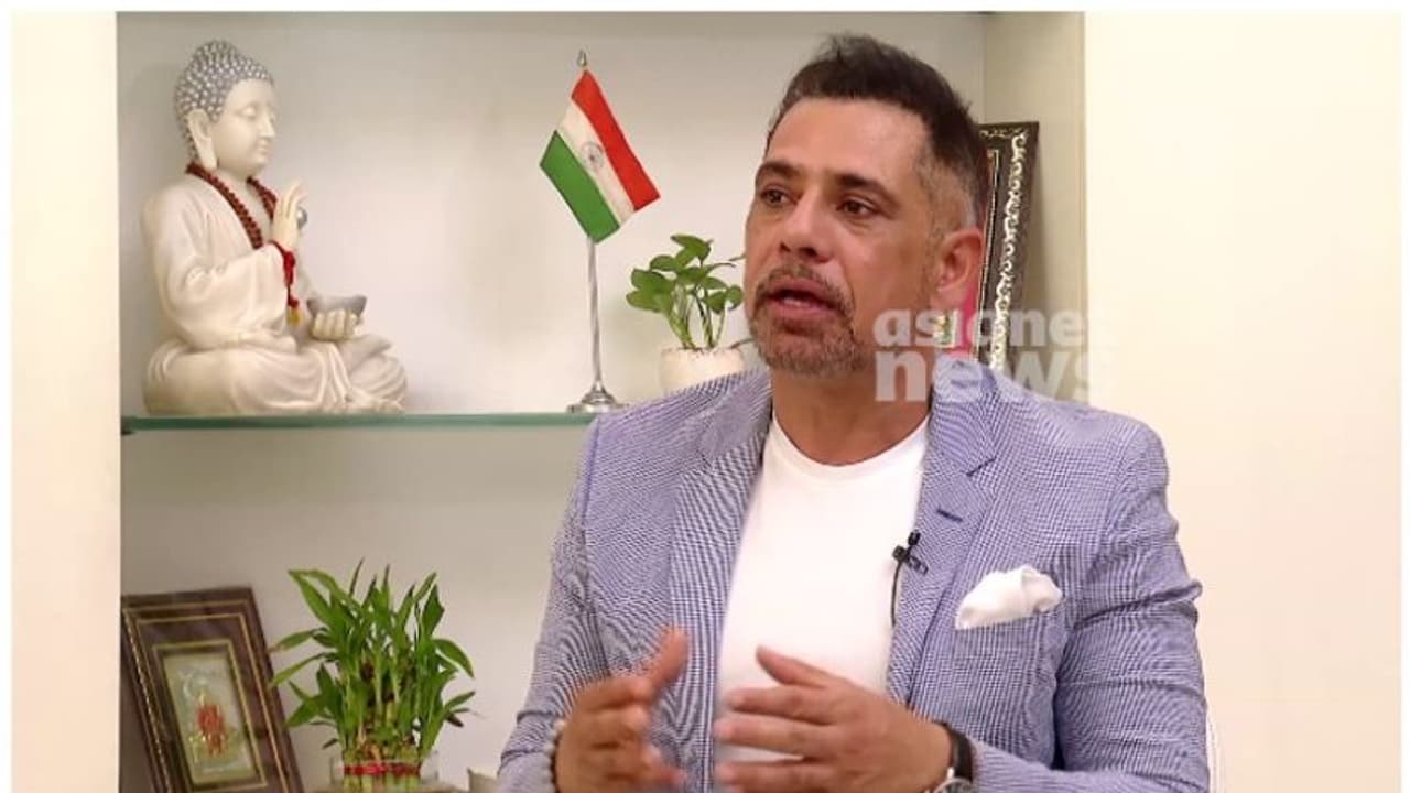 സീറ്റ് നിർണയം: 'കുടുംബത്തിൽ ഭിന്നതയില്ല, അധികാരവും പദവിയും കുടുംബ ബന്ധത്തെ ബാധിക്കില്ല': റോബർട്ട് വദ്ര സീറ്റ് നിർണയം: 'കുടുംബത്തിൽ ഭിന്നതയില്ല, അധികാരവും പദവിയും കുടുംബ ബന്ധത്തെ ബാധിക്കില്ല': റോബർട്ട് വദ്ര