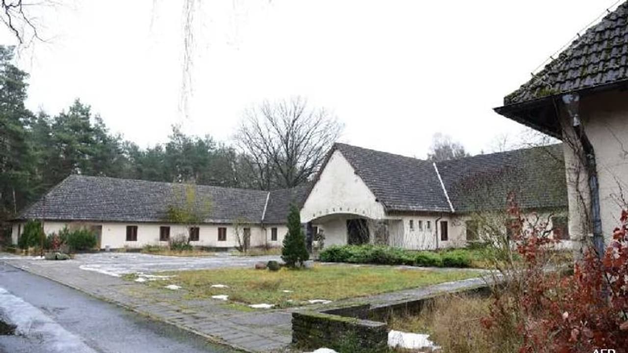 പണം ചെലവഴിച്ച് പരിപാലിക്കാൻ വയ്യ, ഹിറ്റ്‍ലറിന്റെ അടുത്ത സുഹൃത്തിന്റെ വില്ല വില്പനയ്ക്ക് വച്ച് സർക്കാർ