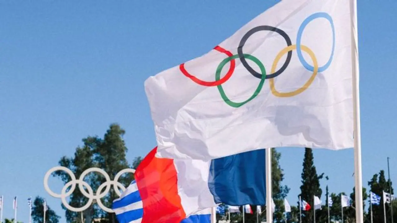 Paris 2024 Olympics: பாரீஸ் 2024 ஒலிம்பிக்கிற்கு தகுதி பெற்ற வீரர், வீராங்கனைகளின் முழு லிஸ்ட்! Paris 2024 Olympics: பாரீஸ் 2024 ஒலிம்பிக்கிற்கு தகுதி பெற்ற வீரர், வீராங்கனைகளின் முழு லிஸ்ட்!