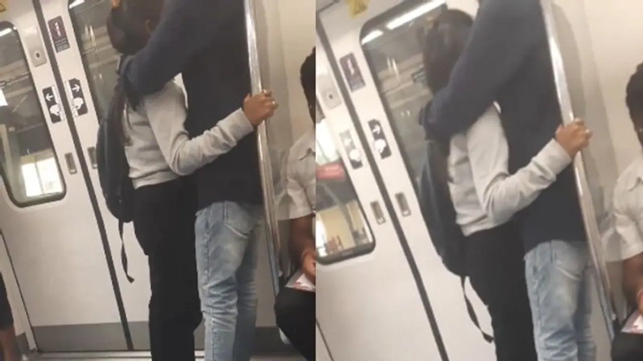 'Namma Metro turning to Delhi Metro': Bengalurean fumes after young couple caught on camera kissing (WATCH) 'Namma Metro turning to Delhi Metro': Bengalurean fumes after young couple caught on camera kissing (WATCH)
