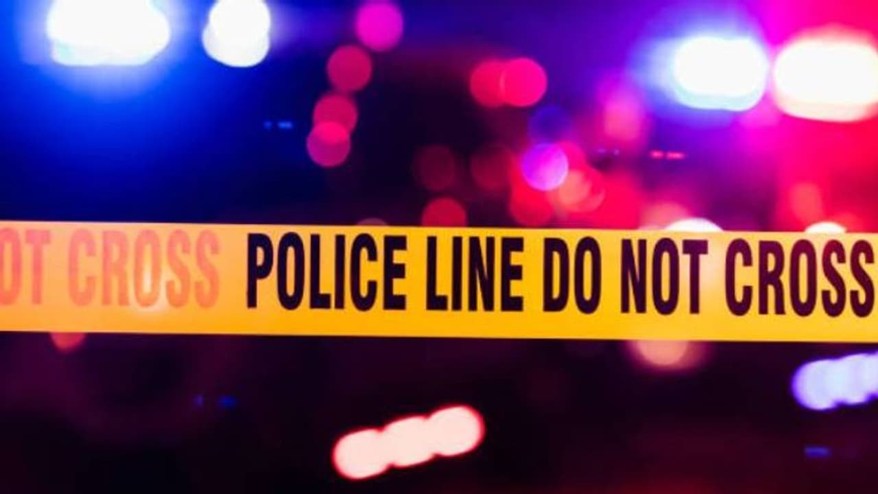 தாய்க்கு தொடர்ந்து தொல்லை கொடுத்த தந்தையை நண்பர்களோடு சேர்ந்து கொலை செய்த சிறுவன்