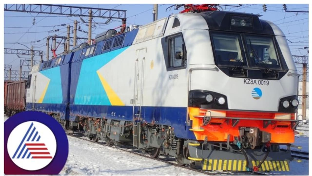 ಪಂಜಾಬ್ನಲ್ಲಿ ವಿಚಿತ್ರ ಘಟನೆ, ಬೋಗಿ ಬಿಟ್ಟು 3 ಕಿ.ಮೀ. ಚಲಿಸಿದ ರೈಲು ಎಂಜಿನ್! ಪಂಜಾಬ್ನಲ್ಲಿ ವಿಚಿತ್ರ ಘಟನೆ, ಬೋಗಿ ಬಿಟ್ಟು 3 ಕಿ.ಮೀ. ಚಲಿಸಿದ ರೈಲು ಎಂಜಿನ್!