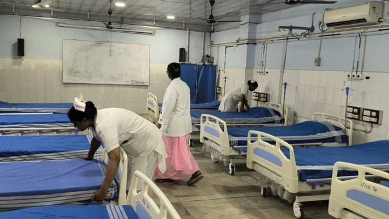 சுட்டெரிக்கும் கோடை வெயில்: மதுரை அரசு மருத்துவமனையில் ஏ.சி.வார்டுகள்!