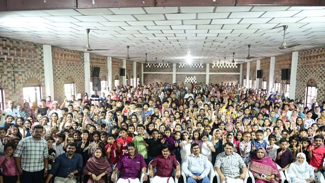 Kerala: Students get scholarships through 'Fees Free Municipal' initiative by Malappuram Corp Kerala: Students get scholarships through 'Fees Free Municipal' initiative by Malappuram Corp