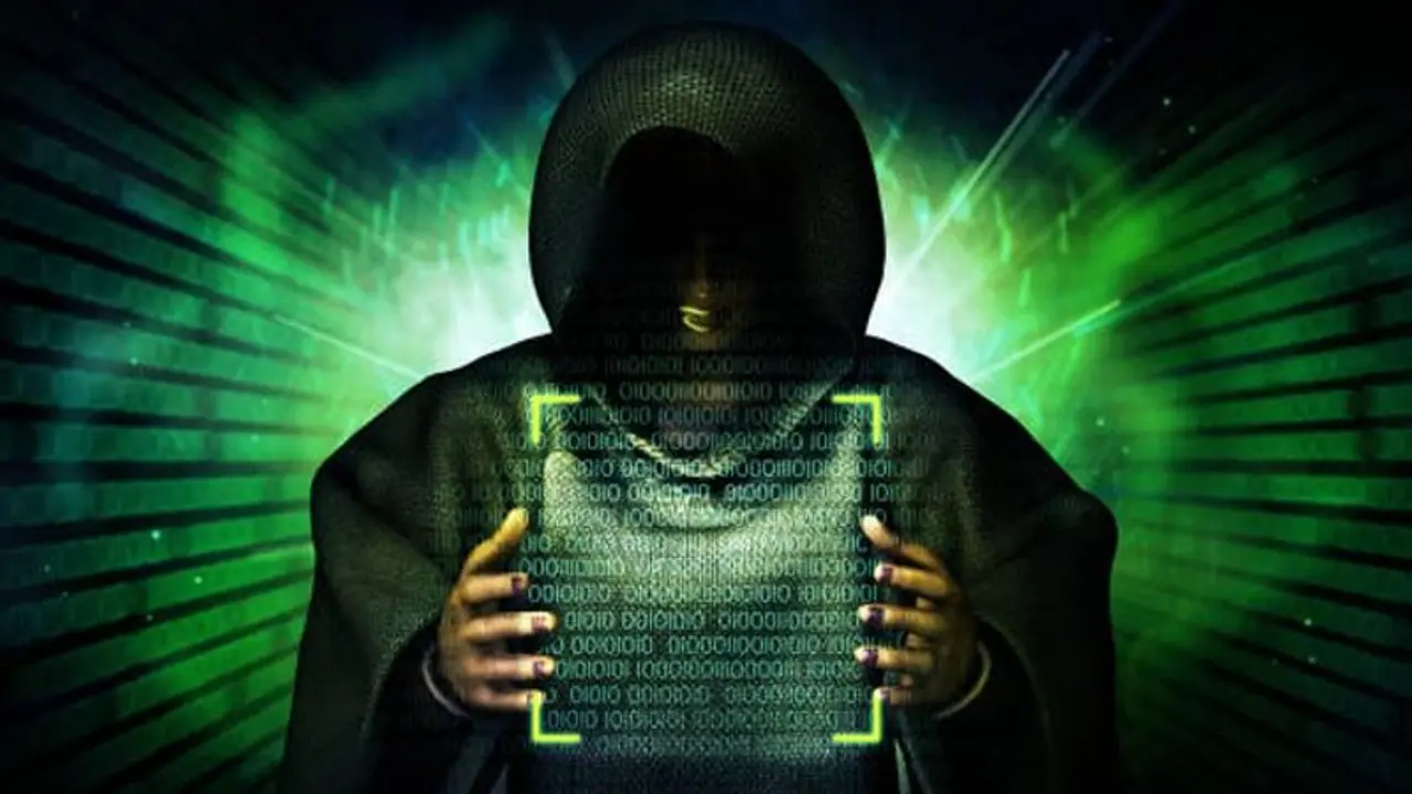 புதுசா கிளம்பி இருக்கும் ஸ்கிராட்ச் கார்டு மோசடி! வெகுளித்தனமா 18 லட்சத்தை பறிகொடுத்த பெண்!