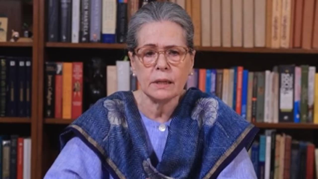 രാജ്യത്തെ ശക്തമാക്കാൻ കോൺഗ്രസിനും ഇന്ത്യ സഖ്യത്തിനും വോട്ട് ചെയ്യൂ എന്ന് സോണിയ ഗാന്ധി