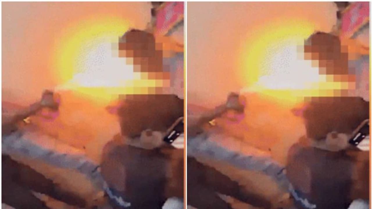 വിദ്യാർഥിയെ നഗ്നയാക്കി സീനിയേഴ്സിന്റെ മർദനം, ആദ്യം കേസെടുക്കാതെ പൊലീസ്; ക്രൂര ദൃശ്യങ്ങൾ വൈറലായതോടെ അറസ്റ്റ് വിദ്യാർഥിയെ നഗ്നയാക്കി സീനിയേഴ്സിന്റെ മർദനം, ആദ്യം കേസെടുക്കാതെ പൊലീസ്; ക്രൂര ദൃശ്യങ്ങൾ വൈറലായതോടെ അറസ്റ്റ്