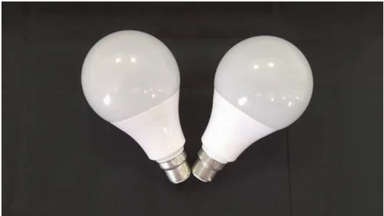 'ഓരോ എൽഇഡി വിളക്കണച്ചാൽ ലാഭിക്കാനാകുന്നത്....'; വൈദ്യുതി പ്രശ്നത്തിന് പരിഹാര നിർദേശവുമായി വീണ്ടും കെഎസ്ഇബി