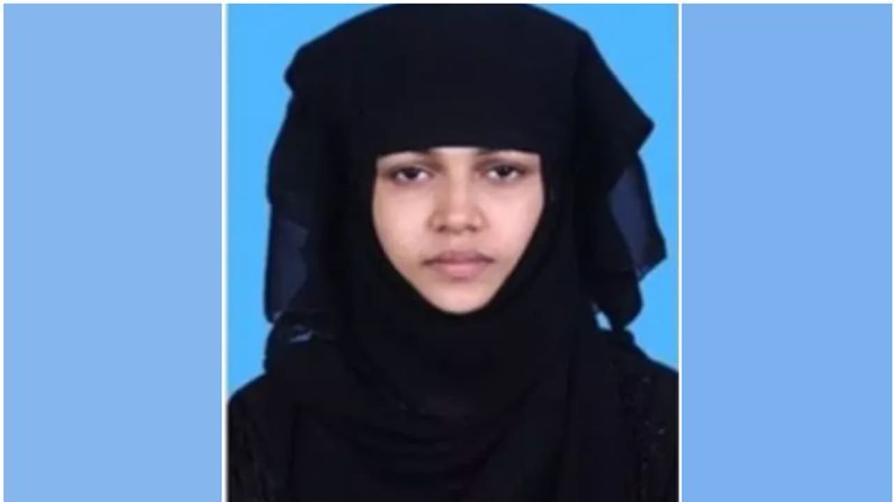 ഉംറ നിർവഹിക്കാനെത്തിയ മലയാളി തീർത്ഥാടക മക്കയിൽ മരിച്ചു ഉംറ നിർവഹിക്കാനെത്തിയ മലയാളി തീർത്ഥാടക മക്കയിൽ മരിച്ചു