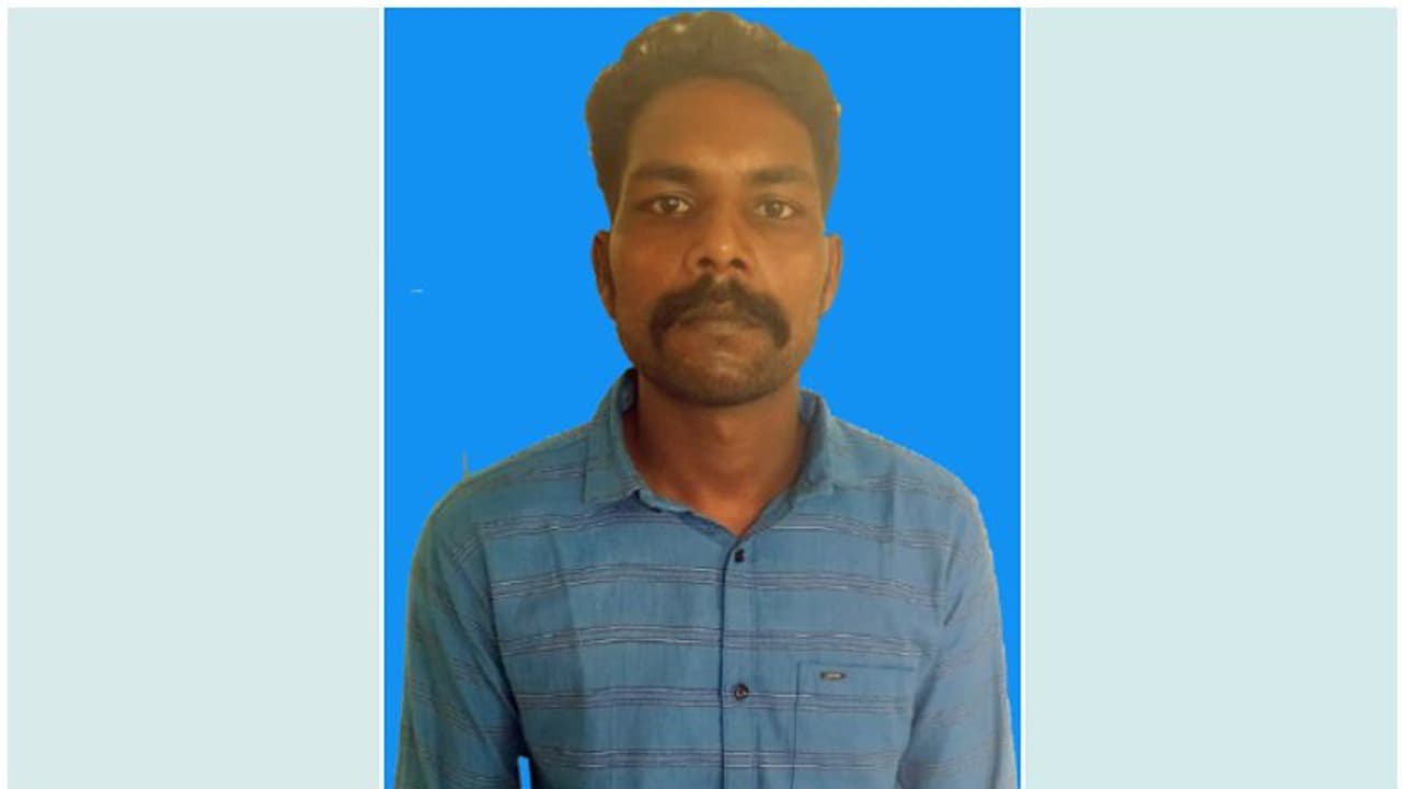 പ്രായപൂര്ത്തിയാകാത്ത കുട്ടിയോട് ലൈംഗിക അതിക്രമം; പ്രതിക്ക് ജീവപര്യന്തവും 61 വര്ഷം കഠിനതടവും പിഴയും പ്രായപൂര്ത്തിയാകാത്ത കുട്ടിയോട് ലൈംഗിക അതിക്രമം; പ്രതിക്ക് ജീവപര്യന്തവും 61 വര്ഷം കഠിനതടവും പിഴയും