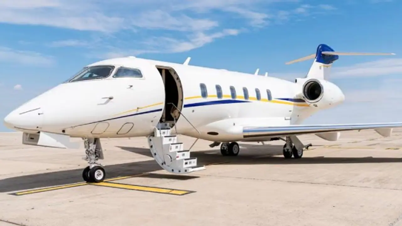 അംബാനിക്കും ടാറ്റയ്ക്കും മാത്രമല്ല, സ്വകാര്യ ജെറ്റുകൾ സ്വന്തമാക്കിയ വ്യവസായികൾ വേറെയെമുണ്ട് അംബാനിക്കും ടാറ്റയ്ക്കും മാത്രമല്ല, സ്വകാര്യ ജെറ്റുകൾ സ്വന്തമാക്കിയ വ്യവസായികൾ വേറെയെമുണ്ട്