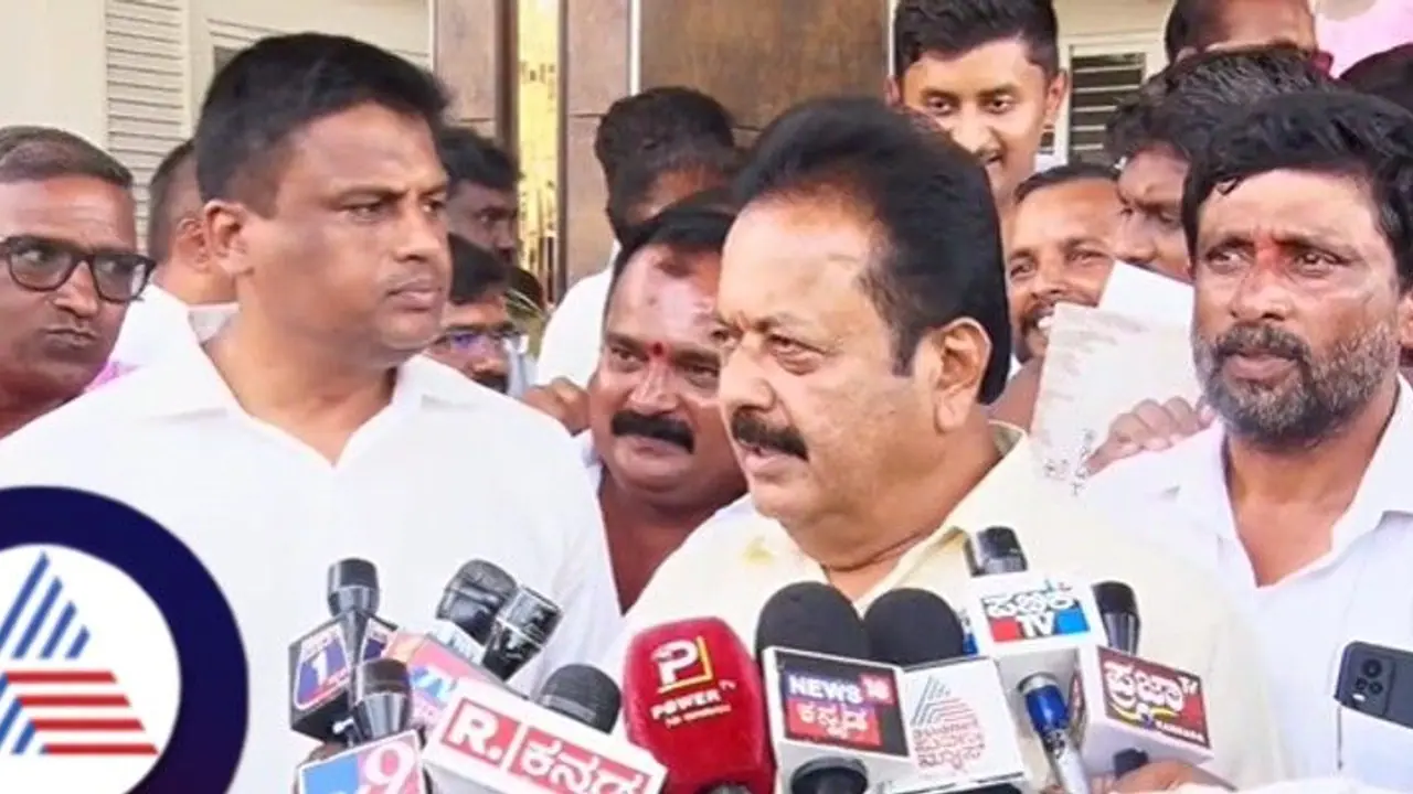 ತಪ್ಪು ಮಾಡಿದ್ದು ಪ್ರಜ್ವಲ್ ರೇವಣ್ಣ, ಡಿಕೆಶಿ ವಿರುದ್ಧ ಪ್ರತಿಭಟನೆ ಯಾಕೆ? ಎಚ್ಡಿಕೆ ವಿರುದ್ಧ ಚಲುವರಾಯಸ್ವಾಮಿ ಕಿಡಿ ತಪ್ಪು ಮಾಡಿದ್ದು ಪ್ರಜ್ವಲ್ ರೇವಣ್ಣ, ಡಿಕೆಶಿ ವಿರುದ್ಧ ಪ್ರತಿಭಟನೆ ಯಾಕೆ? ಎಚ್ಡಿಕೆ ವಿರುದ್ಧ ಚಲುವರಾಯಸ್ವಾಮಿ ಕಿಡಿ