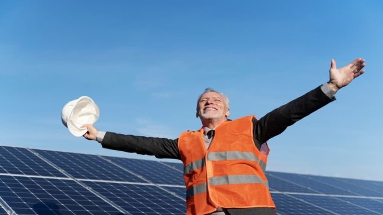 Solar Energy: भारत से पिछड़ा जापान  सबसे सस्ती सोलर एनर्जी प्रोडक्शन करने वाले देश की एक और ग्लोबल उड़ान