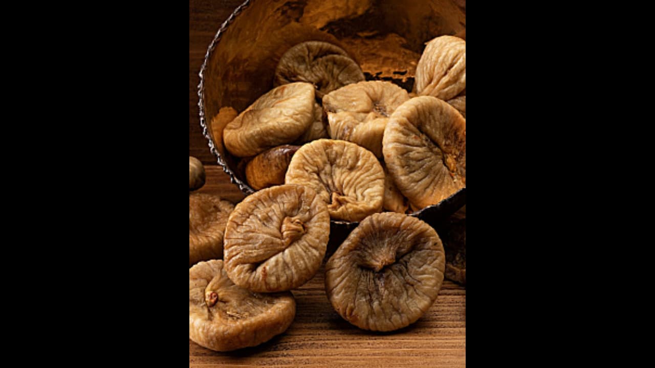 கொலஸ்ட்ராலை குறைக்க அவதிப்படுறீங்களா..? அத்திப்பழத்தை இப்படி சாப்பிடுங்க.. ஈஸியா குறைக்கலாம்..! கொலஸ்ட்ராலை குறைக்க அவதிப்படுறீங்களா..? அத்திப்பழத்தை இப்படி சாப்பிடுங்க.. ஈஸியா குறைக்கலாம்..!