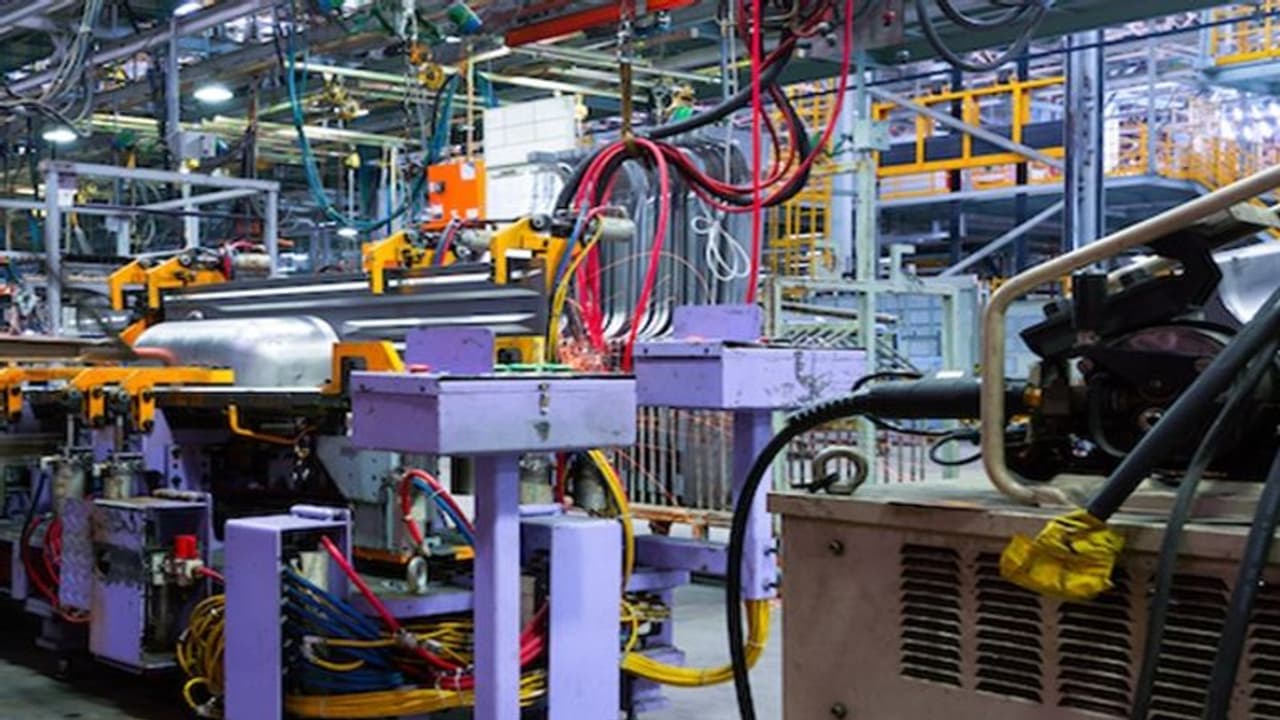 இந்தியாவின் தொழில்துறை உற்பத்தி 4.9 சதவீதம் அதிகரிப்பு!