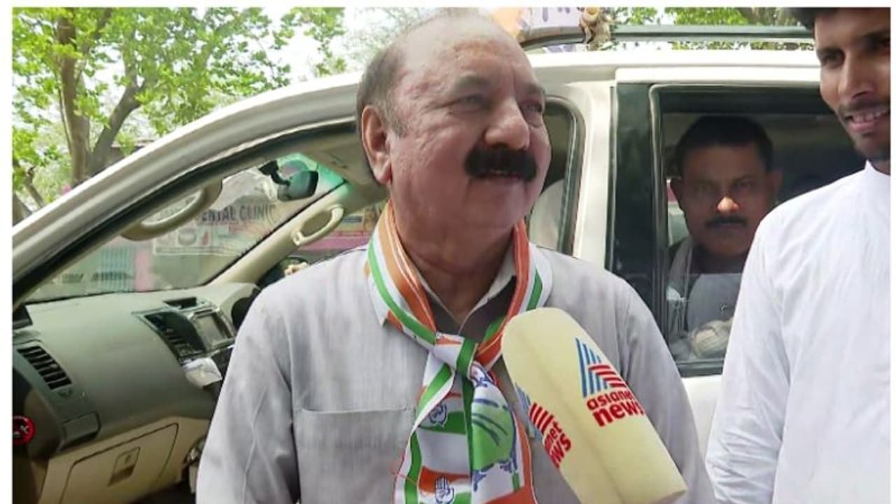 'ഗാന്ധി കുടുംബത്തിന്റെ പ്യൂൺ എന്ന് വിളിക്കുന്നവർ അവരുടെ സംസ്കാരം കാണിക്കുന്നു': കിശോരി ലാല് ശര്മ്മ 'ഗാന്ധി കുടുംബത്തിന്റെ പ്യൂൺ എന്ന് വിളിക്കുന്നവർ അവരുടെ സംസ്കാരം കാണിക്കുന്നു': കിശോരി ലാല് ശര്മ്മ