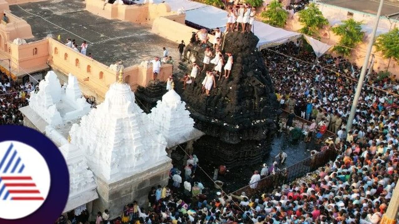 ಸಾಮಾಜಿಕ ಸೌಹಾರ್ದತೆ ಸಾರುವ ಶ್ರೀ ಉಜ್ಜಯಿನಿ ಮರುಳಸಿದ್ಧೇಶ್ವರ ಜಾತ್ರಾ ಮಹೋತ್ಸವ