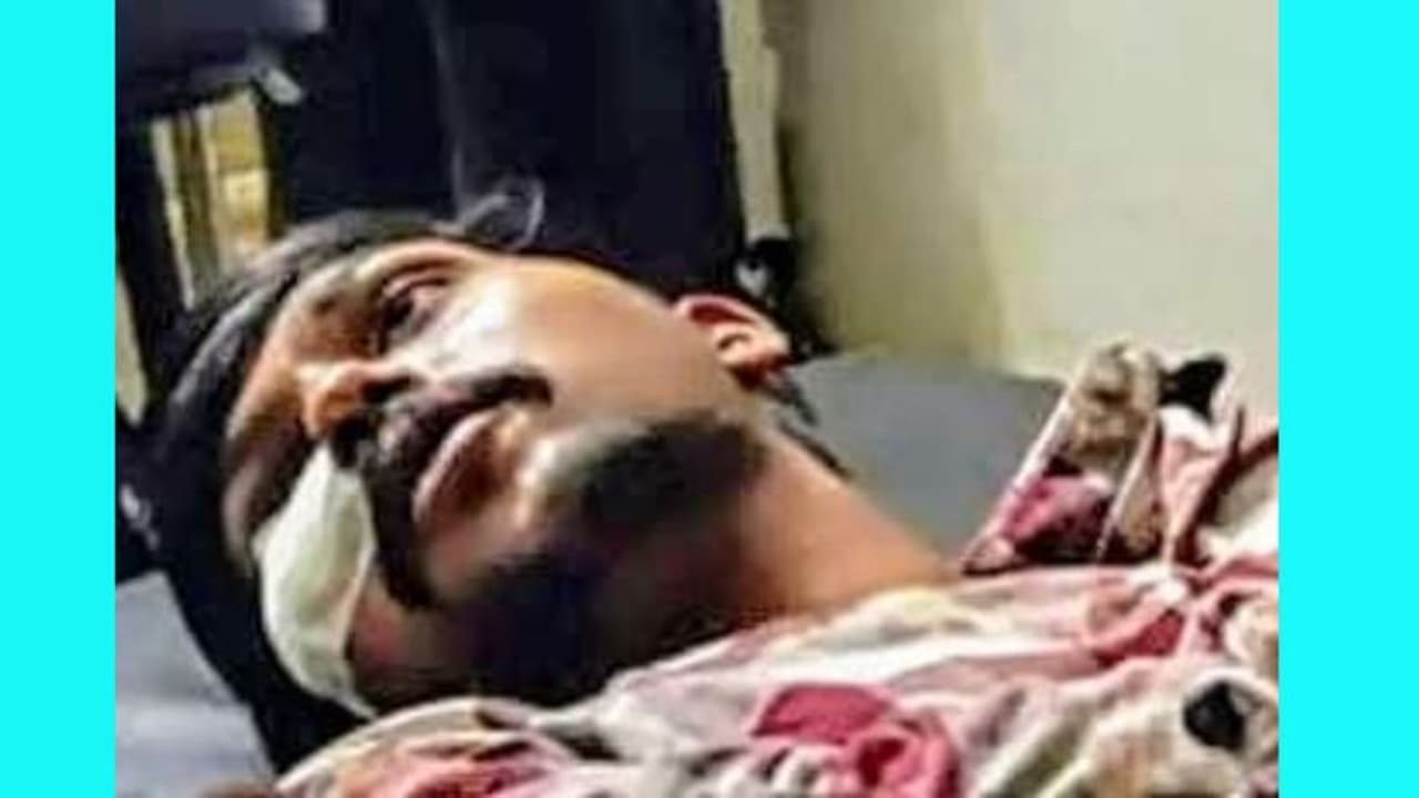 പാർക്കിങ്ങിനെച്ചൊല്ലി തർക്കം, സംഘർഷത്തിൽ യുവാവിന് കുത്തേറ്റു പാർക്കിങ്ങിനെച്ചൊല്ലി തർക്കം, സംഘർഷത്തിൽ യുവാവിന് കുത്തേറ്റു