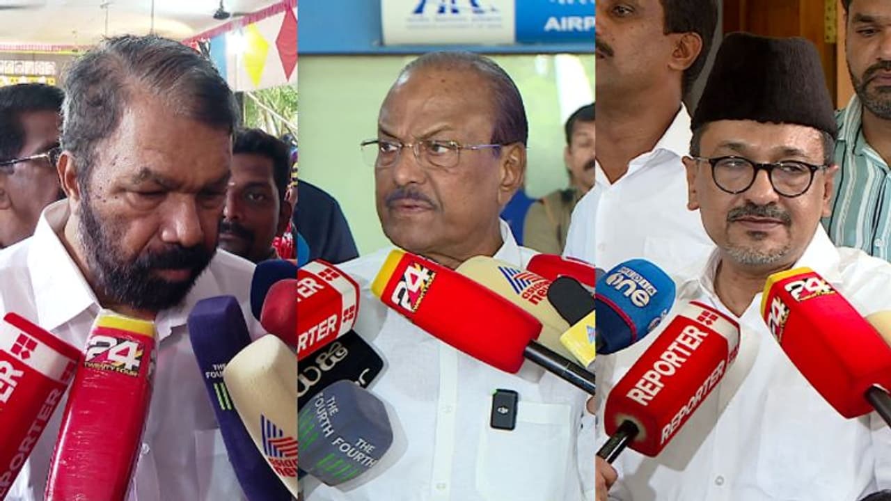 മലപ്പുറത്ത് പ്ലസ് വണ്ണിന് അധിക ബാച്ചില്ല; മന്ത്രിക്കെതിരെ തുറന്നടിച്ച് മുസ്ലിം ലീഗ്, പ്രത്യക്ഷ സമരത്തിലേക്ക് മലപ്പുറത്ത് പ്ലസ് വണ്ണിന് അധിക ബാച്ചില്ല; മന്ത്രിക്കെതിരെ തുറന്നടിച്ച് മുസ്ലിം ലീഗ്, പ്രത്യക്ഷ സമരത്തിലേക്ക്