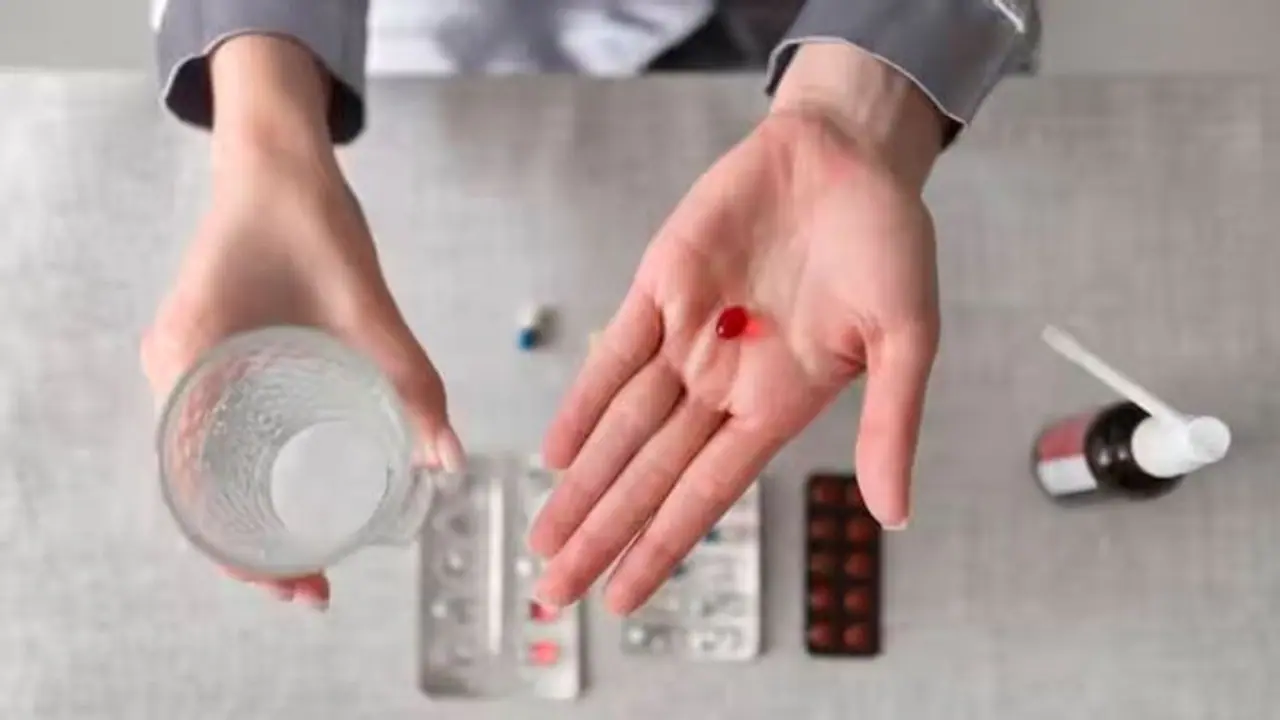 ಡೇಟ್ ಎಕ್ಸ್ಪಯರಿ ಆದ ಮೆಡಿಸಿನ್ಗಳನ್ನು ತಿಂದ್ರೆ ಏನಾಗುತ್ತೆ? ಡೇಟ್ ಎಕ್ಸ್ಪಯರಿ ಆದ ಮೆಡಿಸಿನ್ಗಳನ್ನು ತಿಂದ್ರೆ ಏನಾಗುತ್ತೆ?