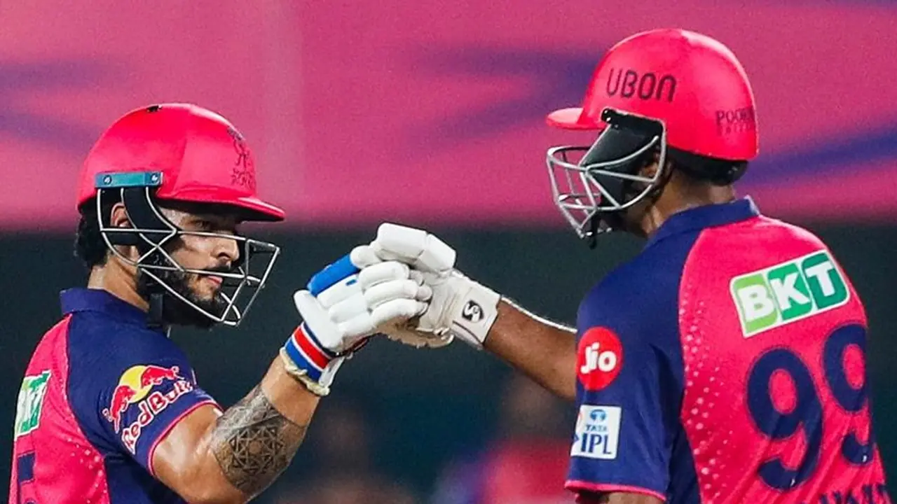 സ്ലോ വിക്കറ്റില് സഞ്ജുവിനും ടീമിനും വീണ്ടും പണി കിട്ടി! രാജസ്ഥാന് തുടര്ച്ചയായ നാലാം തോല്വി; പഞ്ചാബിന് ജയം സ്ലോ വിക്കറ്റില് സഞ്ജുവിനും ടീമിനും വീണ്ടും പണി കിട്ടി! രാജസ്ഥാന് തുടര്ച്ചയായ നാലാം തോല്വി; പഞ്ചാബിന് ജയം