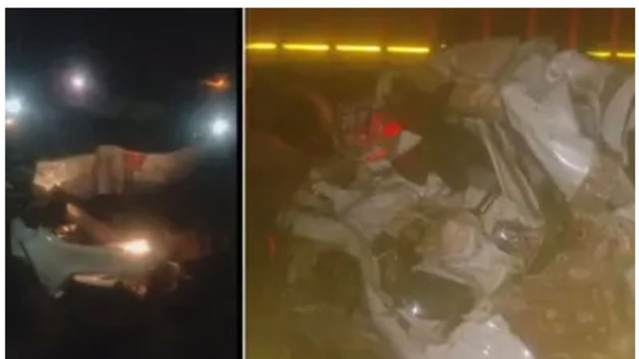 ഓടിക്കൊണ്ടിരിക്കെ കാർ രണ്ട് ട്രക്കുകൾക്കിടയിൽപ്പെട്ട് തകർന്നു; കുട്ടി ഉൾപ്പെടെ ആറ് യാത്രക്കാർക്ക് ദാരുണാന്ത്യം ഓടിക്കൊണ്ടിരിക്കെ കാർ രണ്ട് ട്രക്കുകൾക്കിടയിൽപ്പെട്ട് തകർന്നു; കുട്ടി ഉൾപ്പെടെ ആറ് യാത്രക്കാർക്ക് ദാരുണാന്ത്യം