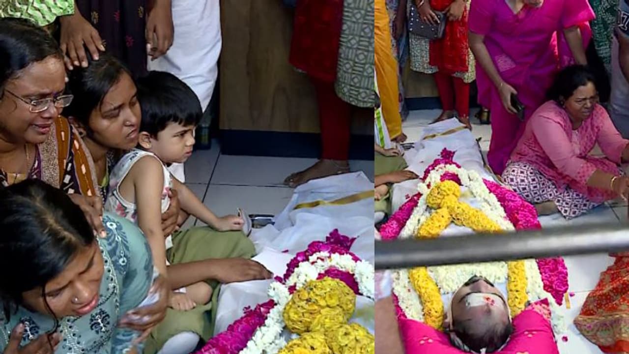 ഭാര്യയെ ഒരു നോക്ക് കാണാനാകാതെ വിട, നമ്പി രാജേഷിന് യാത്രാമൊഴിയേകി കുടുംബം 