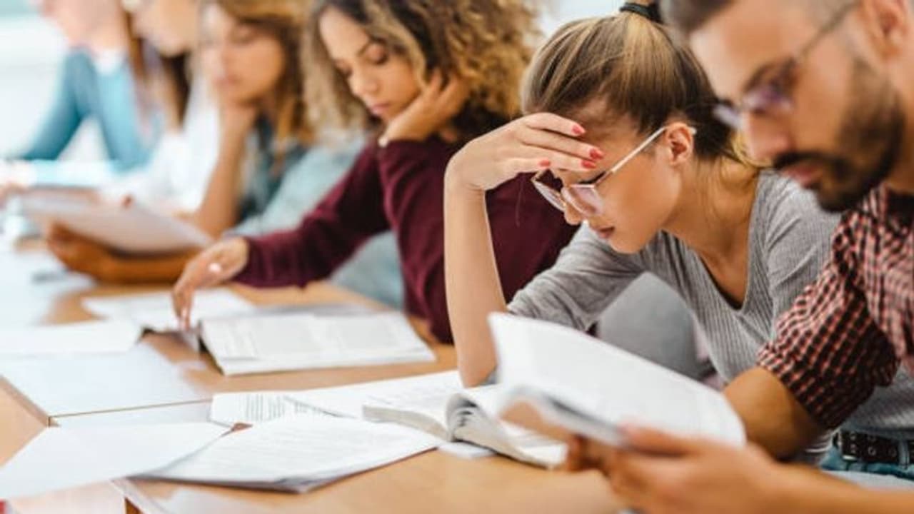 Good News: JEE एडवांस्ड 2024 के एडमिट कार्ड जारी देंखे कब और कितनी पाली में होगी परीक्षा Good News: JEE एडवांस्ड 2024 के एडमिट कार्ड जारी देंखे कब और कितनी पाली में होगी परीक्षा