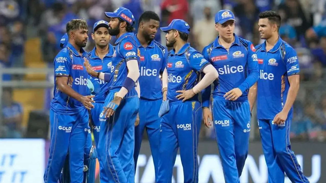 ಮುಂಬೈ ಇಂಡಿಯನ್ಸ್ಗೆ ಬಿಗ್ ಶಾಕ್: ಮೊದಲ ಐಪಿಎಲ್ ಪಂದ್ಯಕ್ಕೆ ಹಾರ್ದಿಕ್ ಪಾಂಡ್ಯ ಬ್ಯಾನ್! ಮುಂಬೈ ಇಂಡಿಯನ್ಸ್ಗೆ ಬಿಗ್ ಶಾಕ್: ಮೊದಲ ಐಪಿಎಲ್ ಪಂದ್ಯಕ್ಕೆ ಹಾರ್ದಿಕ್ ಪಾಂಡ್ಯ ಬ್ಯಾನ್!