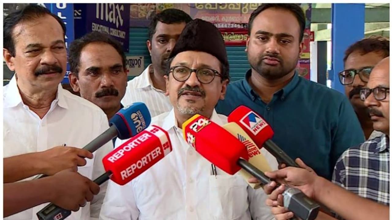 'വർക്കിംഗ് കമ്മറ്റിയാണ് പ്രധാനം'; സുപ്രഭാതം ഗൾഫ് എഡിഷൻ ഉദ്ഘാടനത്തിൽ പങ്കെടുക്കാത്തതിൽ സാദിഖലി ശിഹാബ് തങ്ങൾ 'വർക്കിംഗ് കമ്മറ്റിയാണ് പ്രധാനം'; സുപ്രഭാതം ഗൾഫ് എഡിഷൻ ഉദ്ഘാടനത്തിൽ പങ്കെടുക്കാത്തതിൽ സാദിഖലി ശിഹാബ് തങ്ങൾ