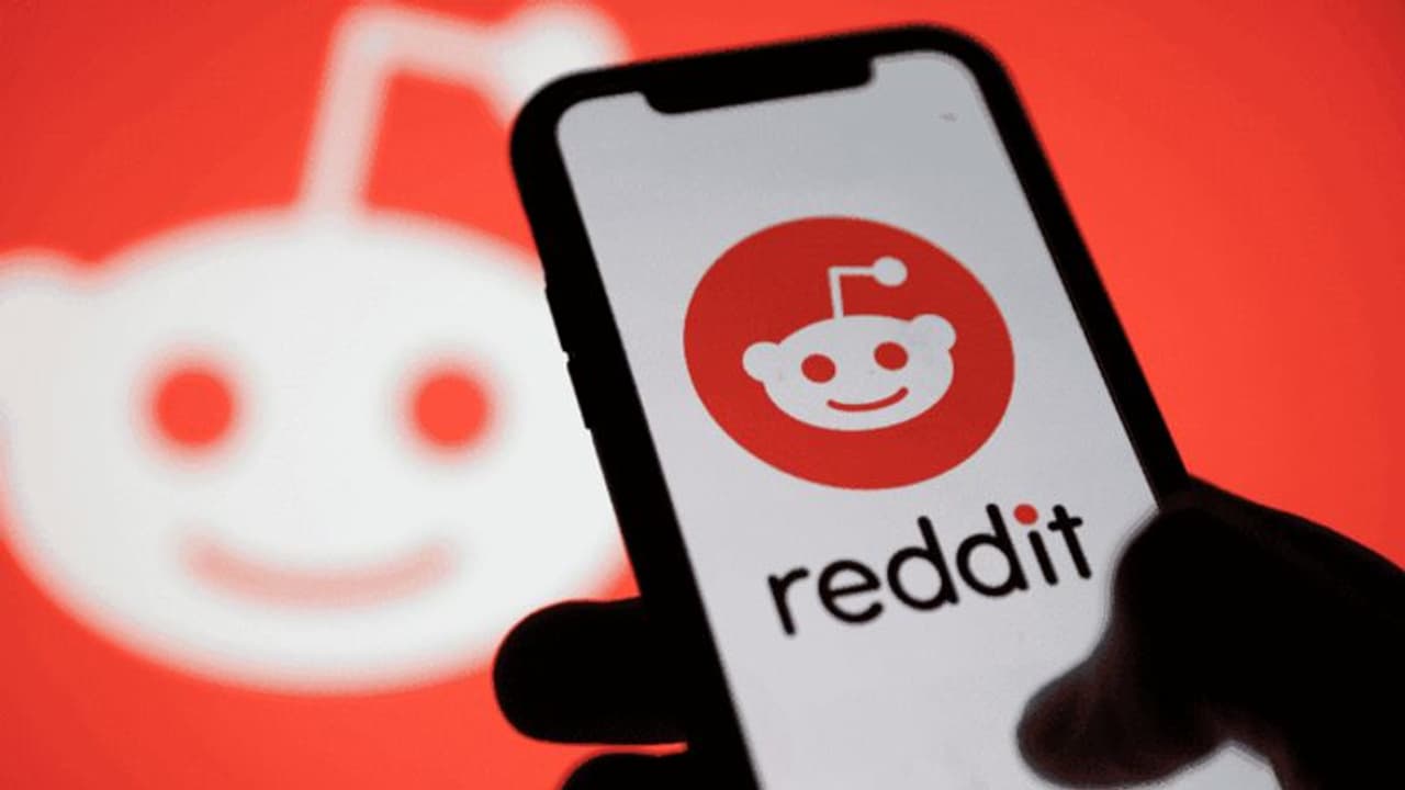 ഓപ്പണ്‍ എഐയുമായി കൈകോര്‍ത്ത് റെഡിറ്റ്; ഓഹരി മൂല്യത്തില്‍ വന്‍ വര്‍ധനവ് 