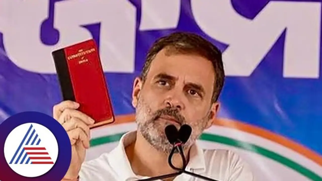 ರಾಹುಲ್ ಗಾಂಧಿ ಹಿಡಿದಿರುವುದು ಭಾರತ ಅಲ್ಲ, ಚೀನಾ ಸಂವಿಧಾನ ಪುಸ್ತಕ : ಹಿಮಂತ ರಾಹುಲ್ ಗಾಂಧಿ ಹಿಡಿದಿರುವುದು ಭಾರತ ಅಲ್ಲ, ಚೀನಾ ಸಂವಿಧಾನ ಪುಸ್ತಕ : ಹಿಮಂತ